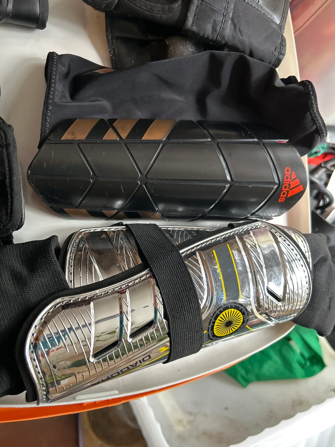 Protective Gear  - Soccer Shin Guards, knee / wrist image indicator(2)