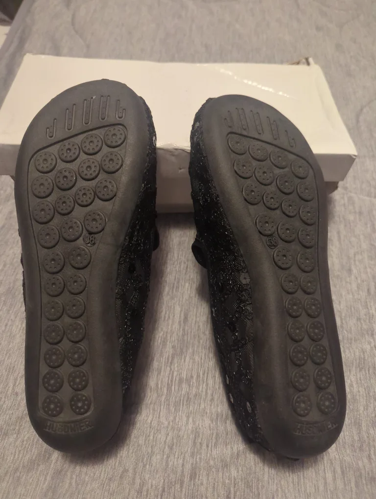 Women's Black Mesh Slip-on Shoes, image indicator(2)