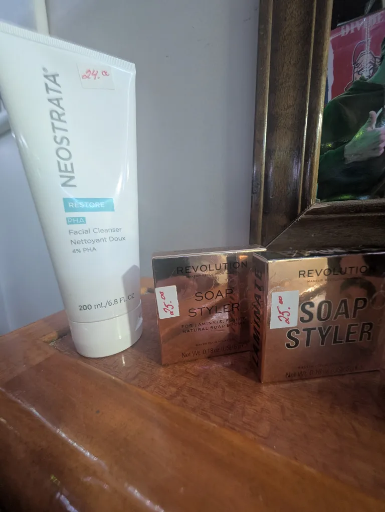 Makeup Bundle - Foundations, Primers, Concealers, more! image indicator(6)