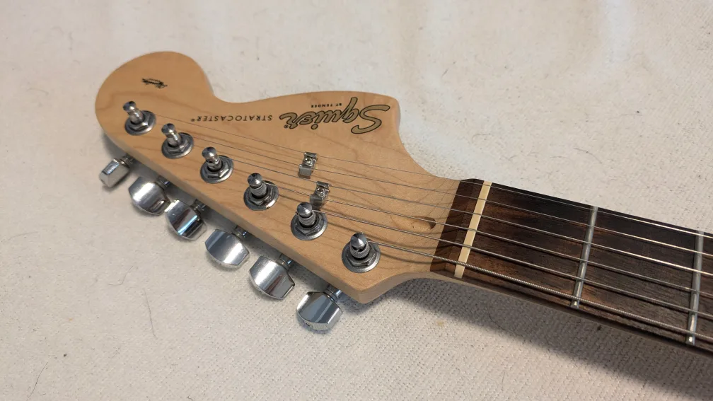 2020 squire by fender affinity Stratocaster guitar image indicator(5)