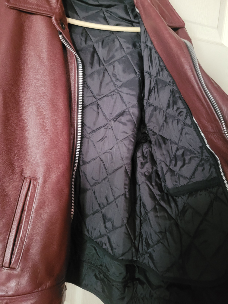 Burgundy Leather Queens Jacket  Size Small - photo 3