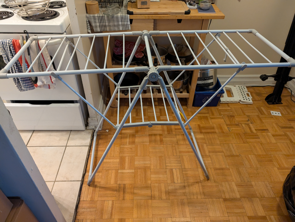 Clothes Hanging Rack - photo 2