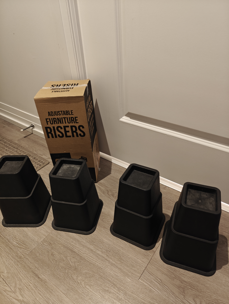 Set of 8 Adjustable Furniture Risers