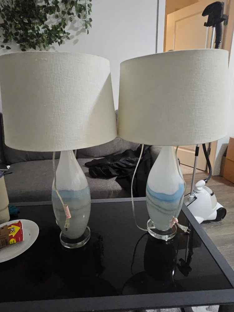 Pair of Elegant Table Lamps, Blue and White Glass image indicator(3)