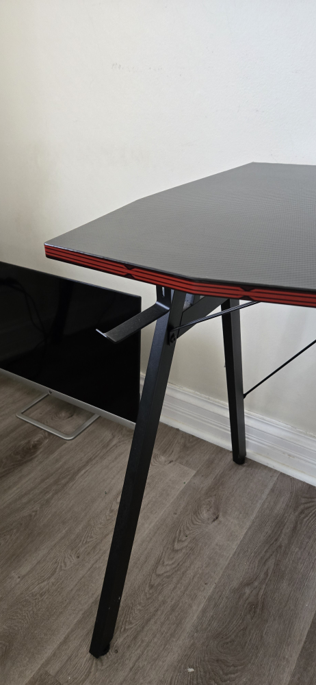 Gaming Desk with Triple Monitor Mount - photo 3