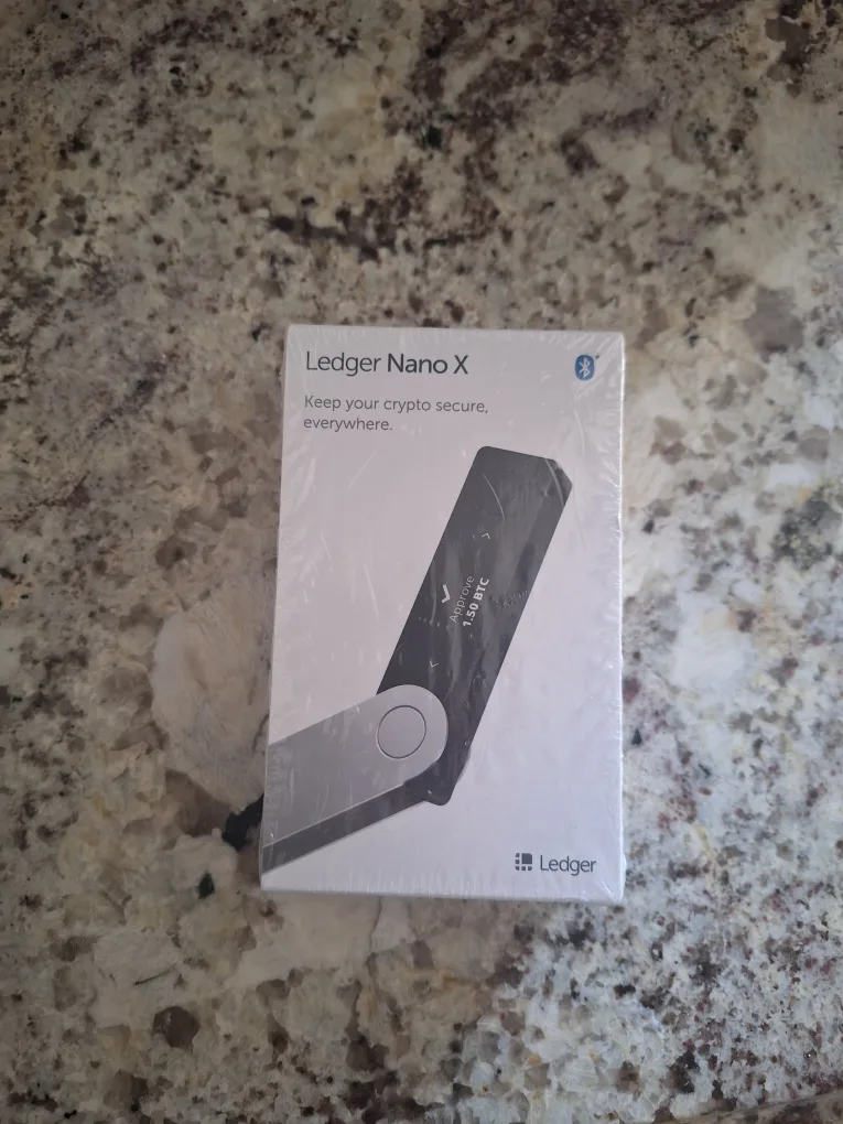 Ledger Nano X Crypto Hardware Wallet - Brand New thumbnail