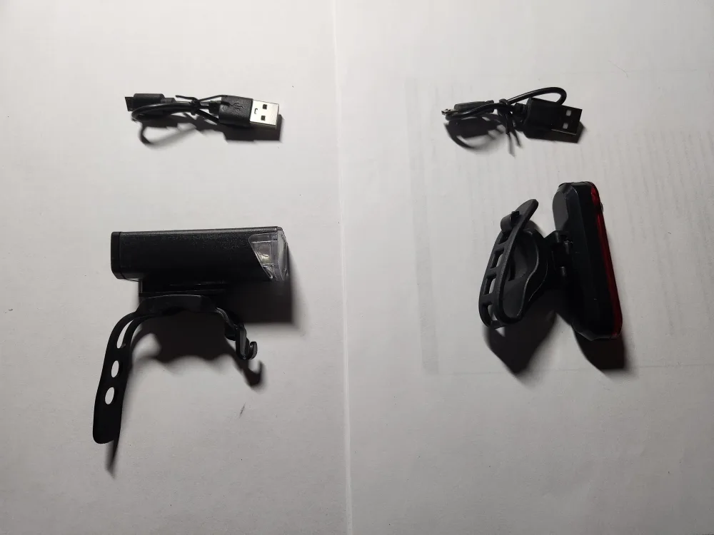 Brand New Front and Rear Bike Lights image indicator(4)