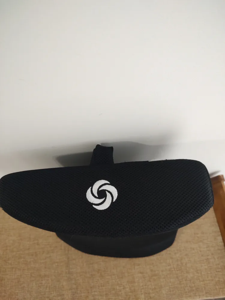 Samsonite Black Mesh Lumbar Support Cushion image indicator(4)