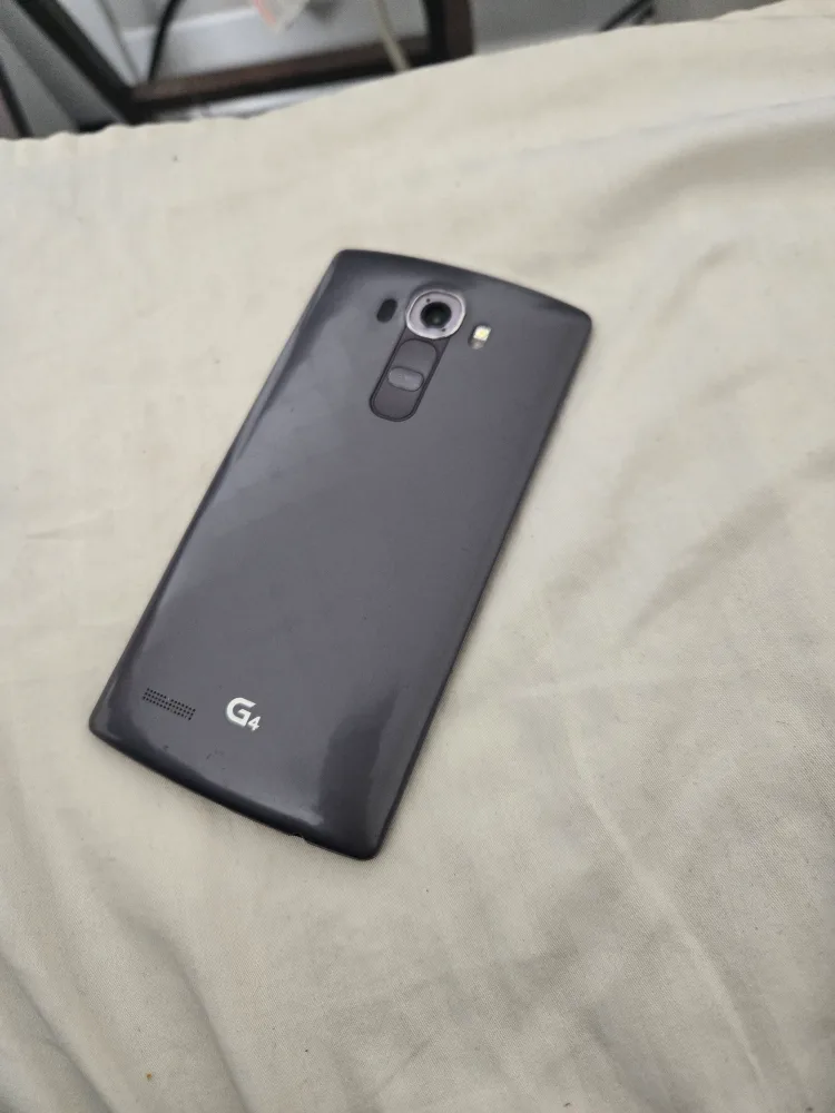 LG G4 Smartphone image indicator(2)
