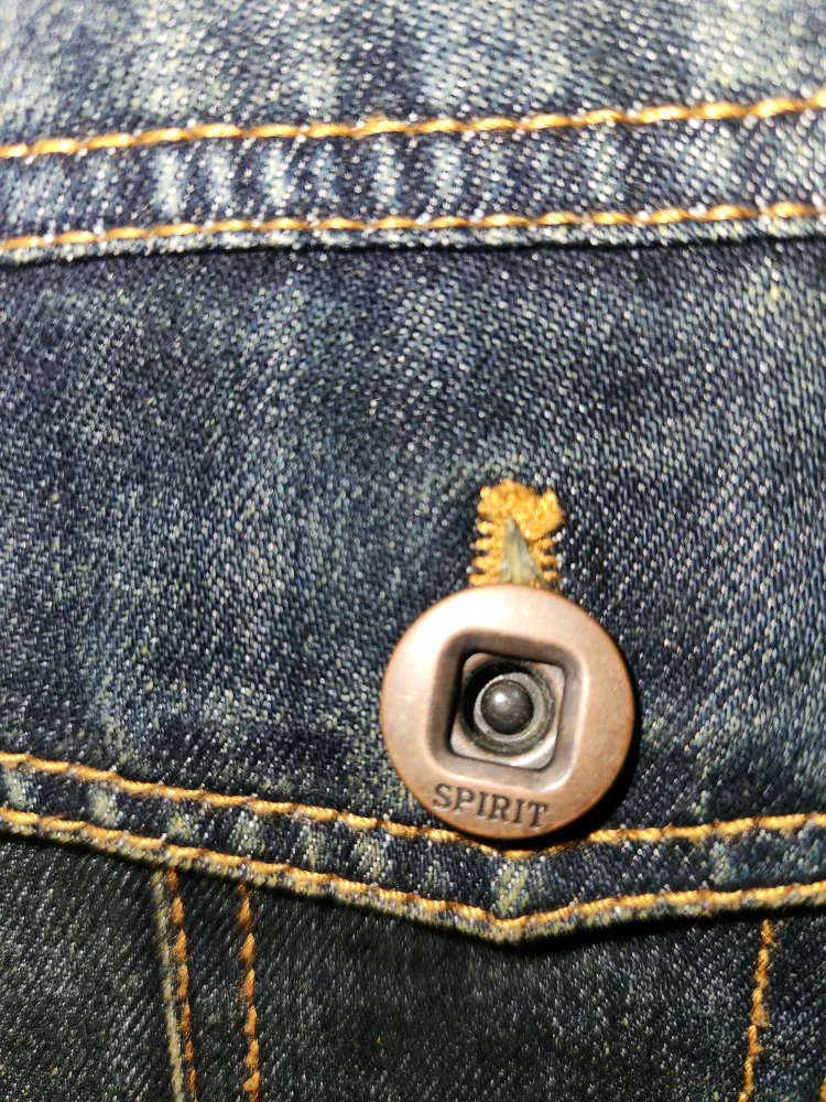 Men's Large/Medium Jeans Jacket #freecycle image indicator(6)