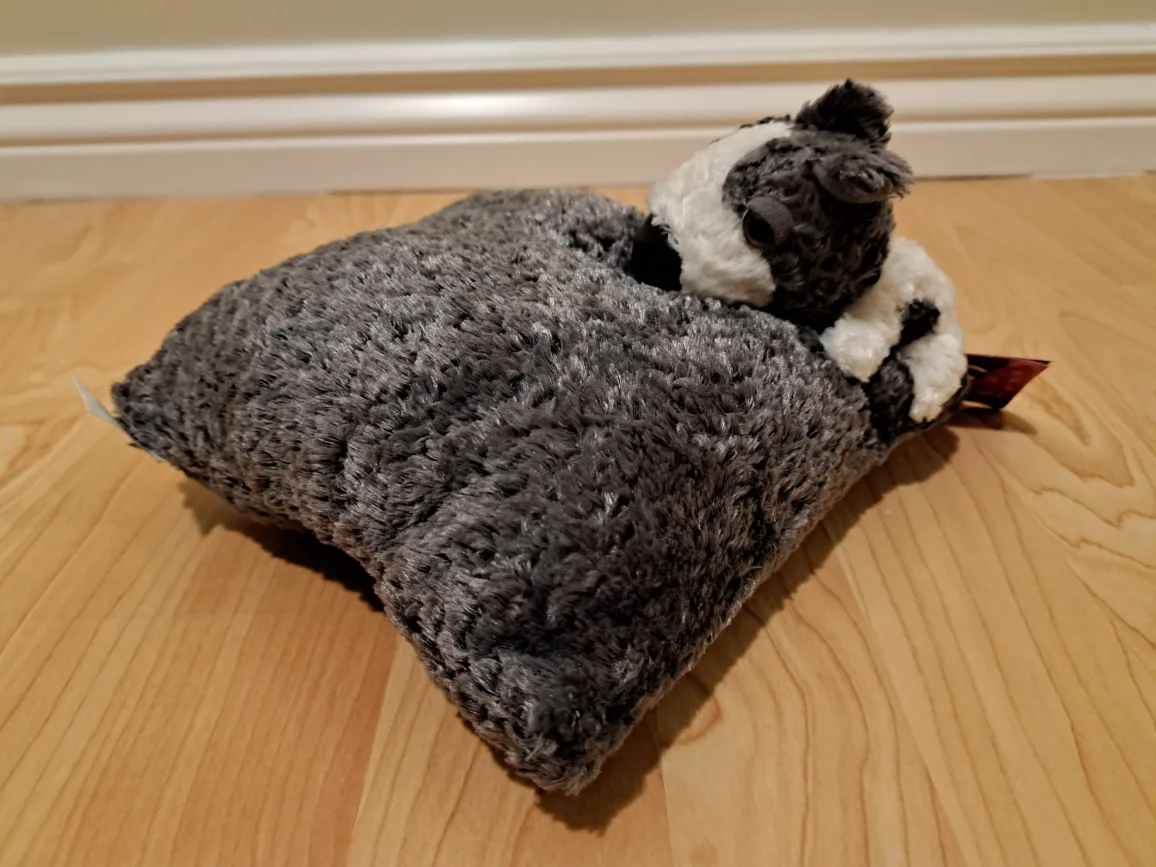 McDonald's The Dog Papillon Plush Pillow 8" x 8" image indicator(3)