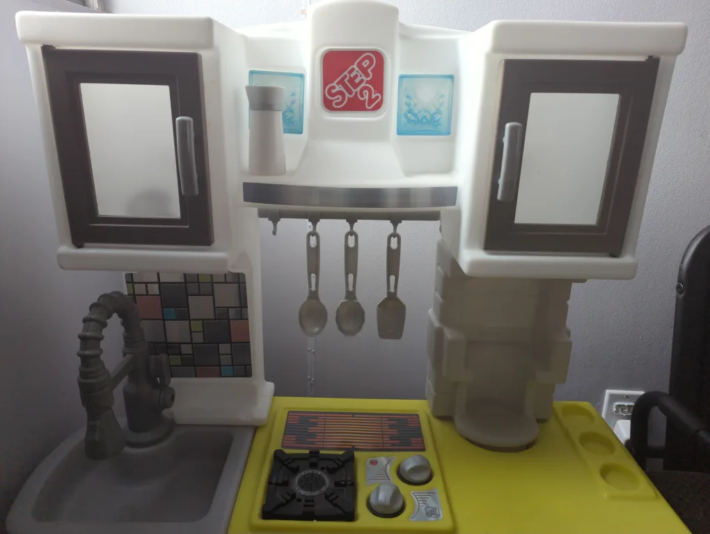 Step2 Naturally Playful Kitchen image indicator(2)