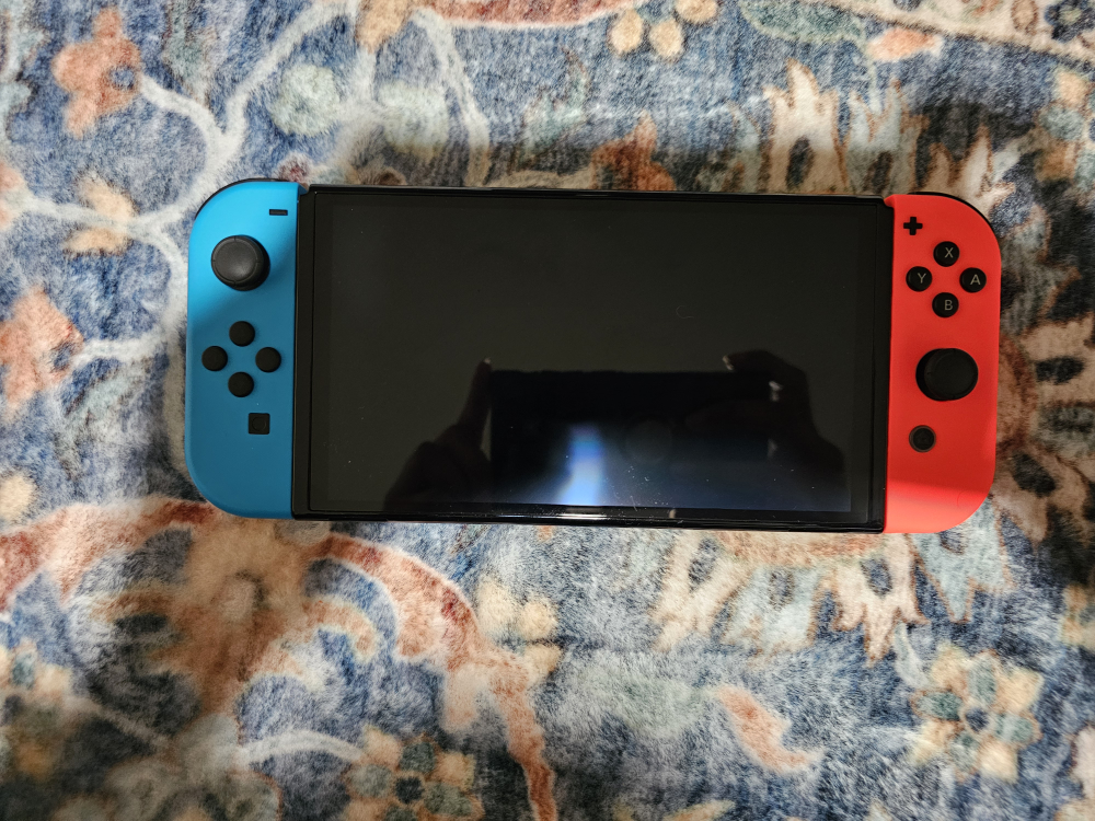 Nintendo Switch OLED Console and Games - photo 5