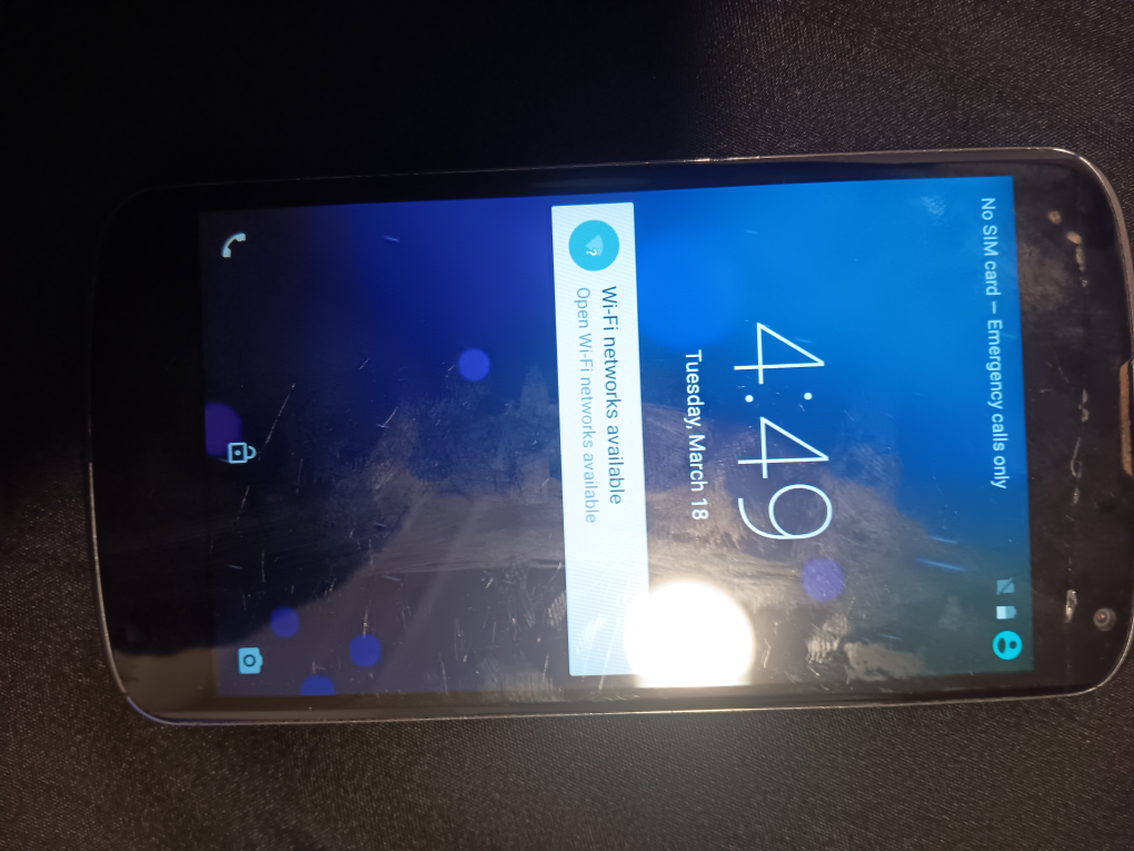 LG Nexus 4 Smartphone - photo 2