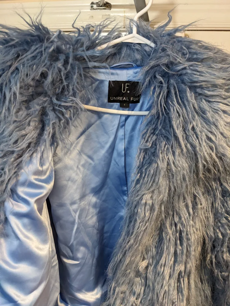 unreal fur jacket size small image indicator(5)