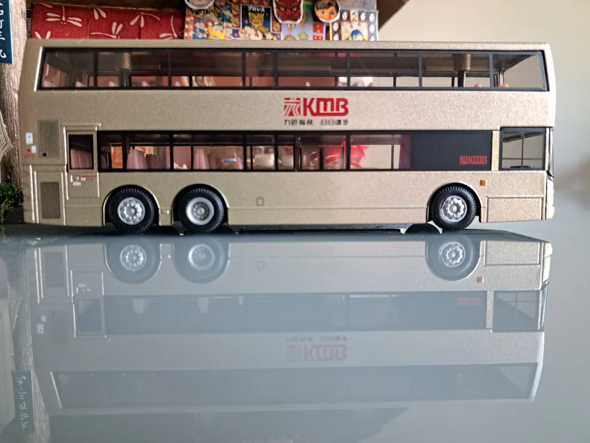 HONG KONG 1/76 KMB DENNIS BUS Model image indicator(4)