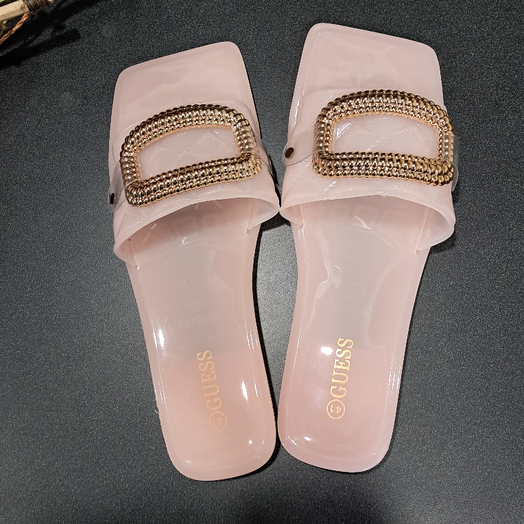 Pink Guess slides with gold buckle - photo 2