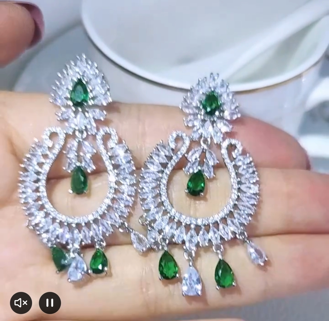 Elegant Emerald and Cubic Zirconia Dangle Earrings
