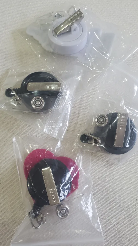 Nurse Doctor Badge holders Reels image indicator(2)