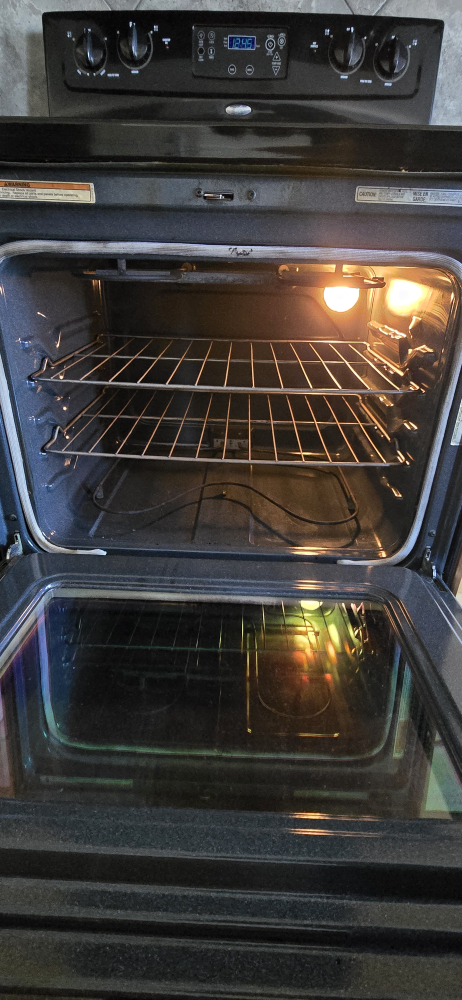 Whirlpool Electric Range - photo 5