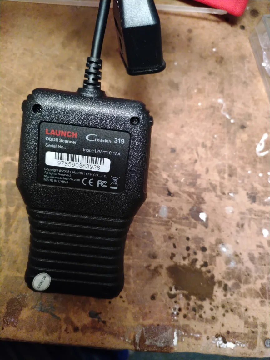 LAUNCH Creatoe 319 OBDII Scanner image indicator(2)