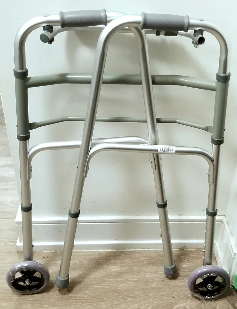 Lightweight Rollator Walker image indicator(5)