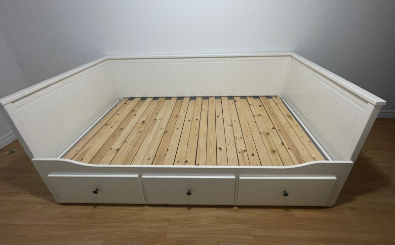 IKEA 'Hemnes' Daybed with 3 Drawers - photo 5