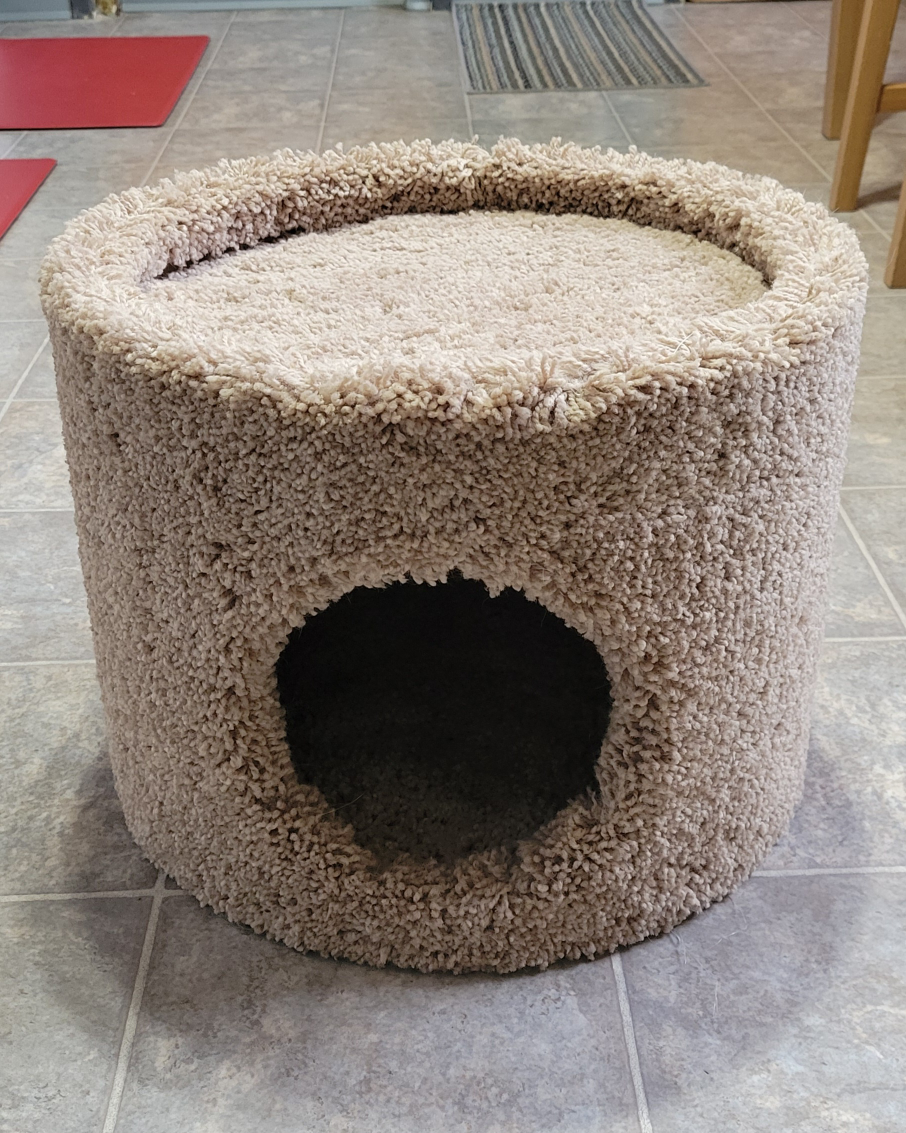 Beige Cat Condo