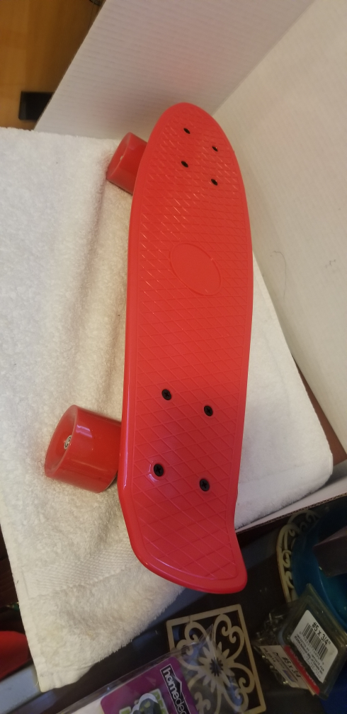 Red Skateboard - photo 2