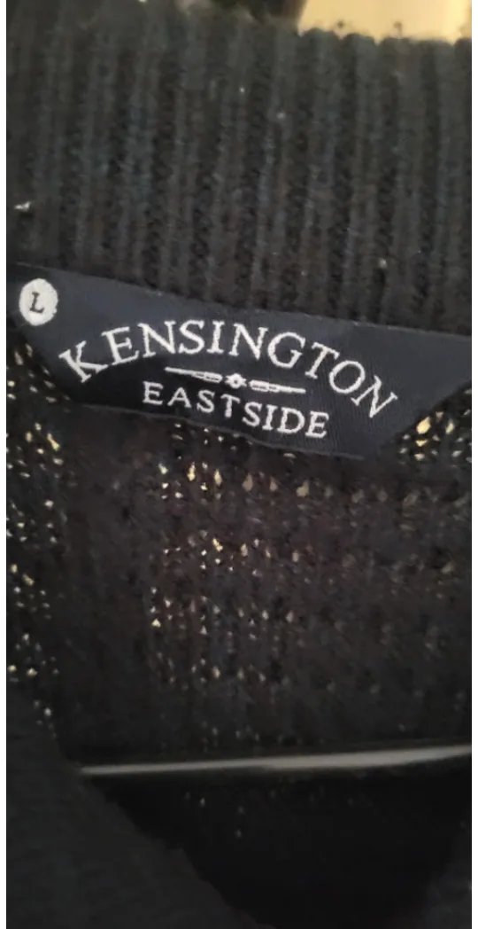 Men's Black Zip-Up Sweater - Size Large image indicator(2)