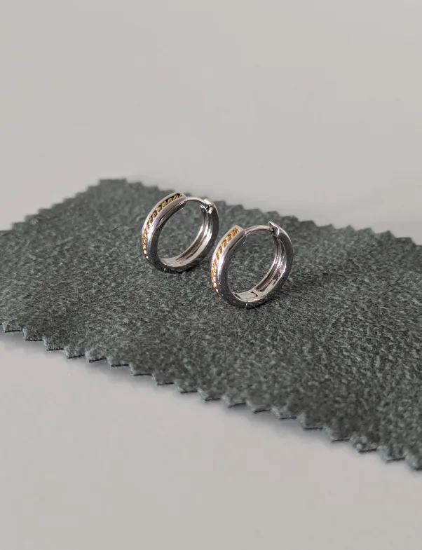 S925 Sterling Silver and Gold Hoop Earrings image indicator(2)