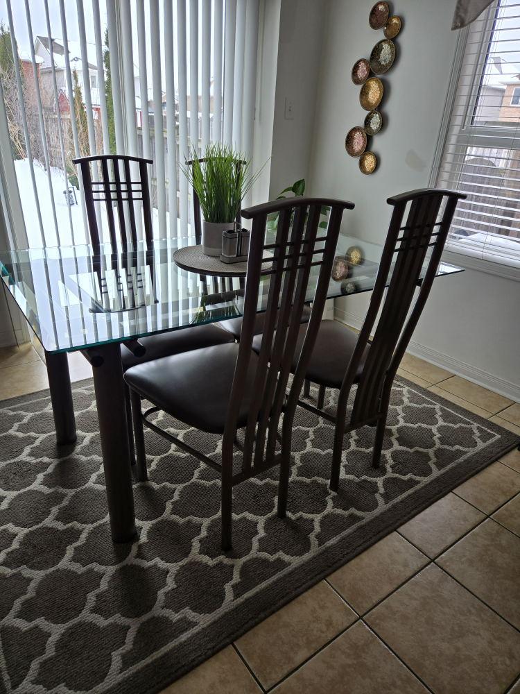 Glass Dining table x 6 chairs - photo 2