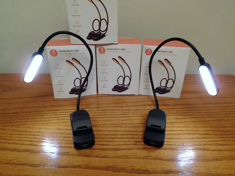 NEW 2-pack Rechargeable LED Book Lights with Flexible Gooseneck image indicator(2)