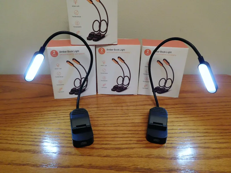NEW 2-pack Rechargeable LED Book Lights with Flexible Gooseneck image indicator(3)