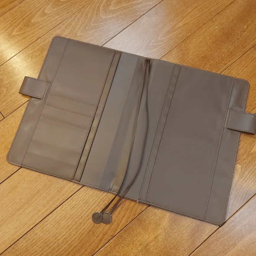 Journal Cover (A5/A6???) - Woodland Animals image indicator(2)