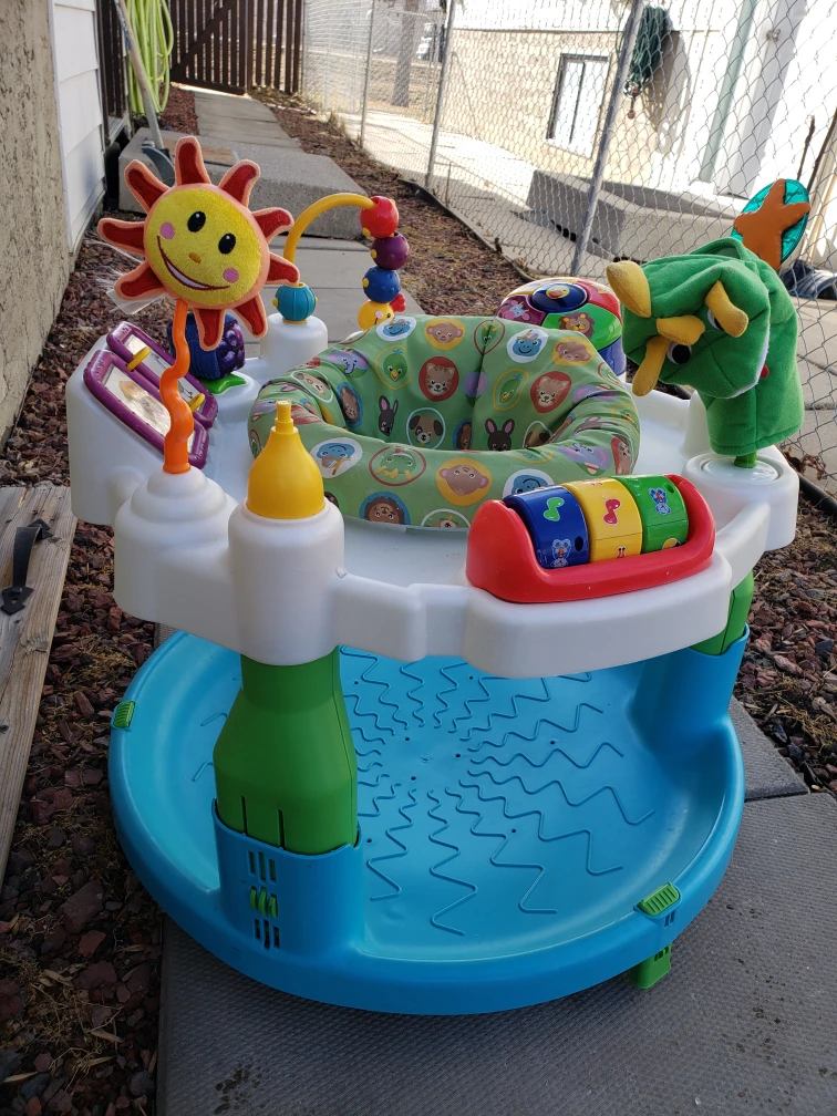 Bright Starts Baby activity centre