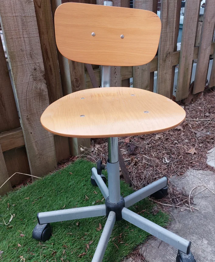 #freecycle Wooden Office Chair with Wheels image indicator(2)