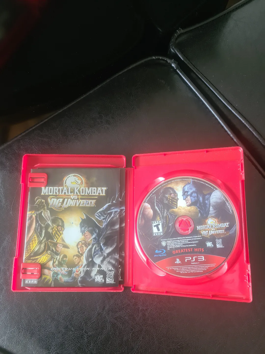 Mortal Kombat vs DC Universe PlayStation 3 Greatest Hits image indicator(2)