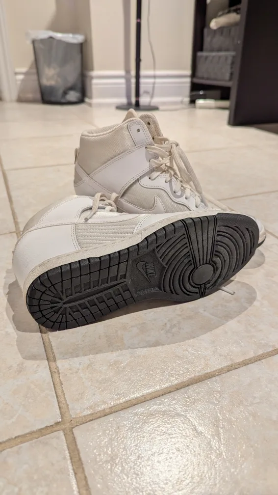 Women's Nike Dunk Sky High Wedge Sneakers - Size 6 US image indicator(5)