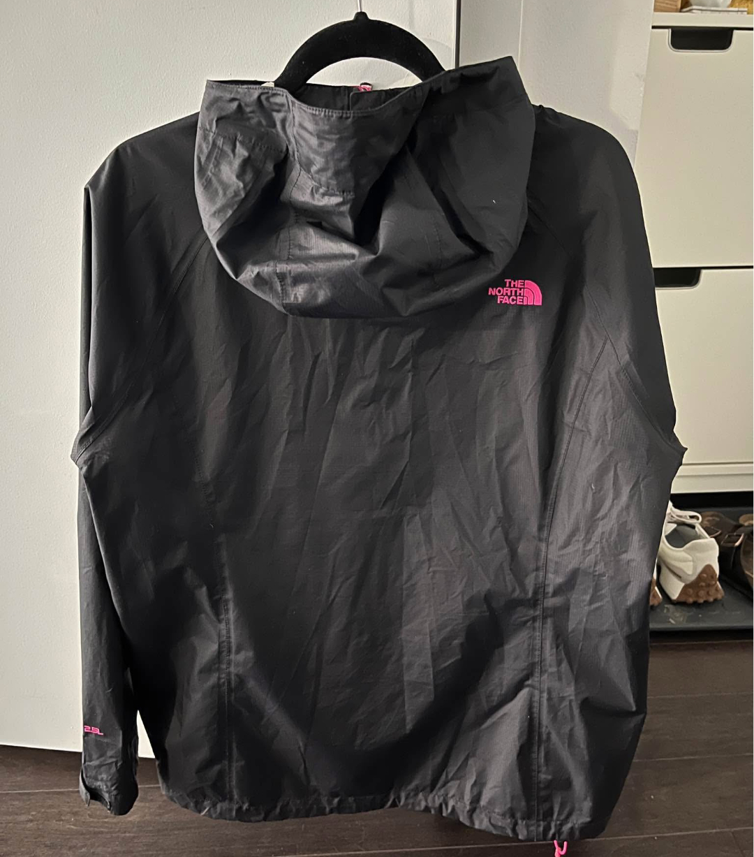 The North Face Women's Black Rain Jacket (XL) - photo 2