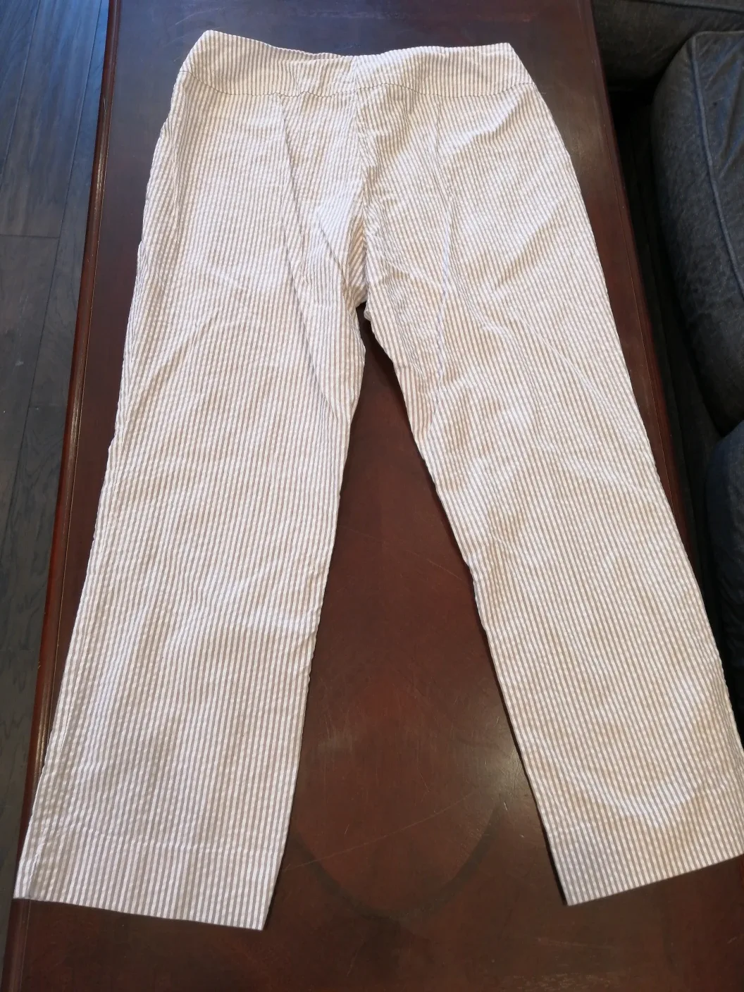 Club Monaco Women's Striped Cropped Pants image indicator(3)
