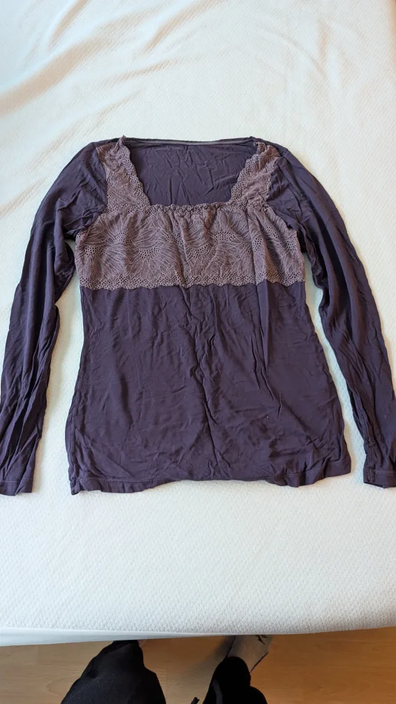 purple long sleeved shirt thumbnail