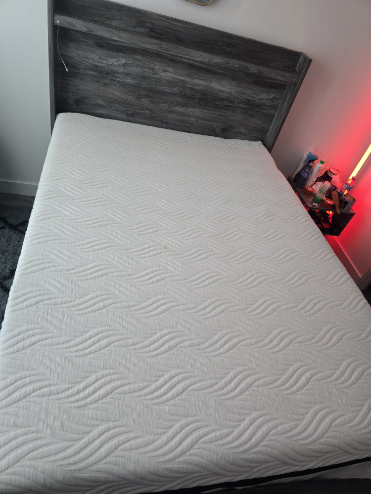 ASHLEY Bedframe and Matress for Sale - photo 5