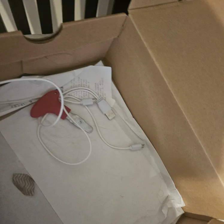 New Kids' Roller Shoes - Red and Black image indicator(3)