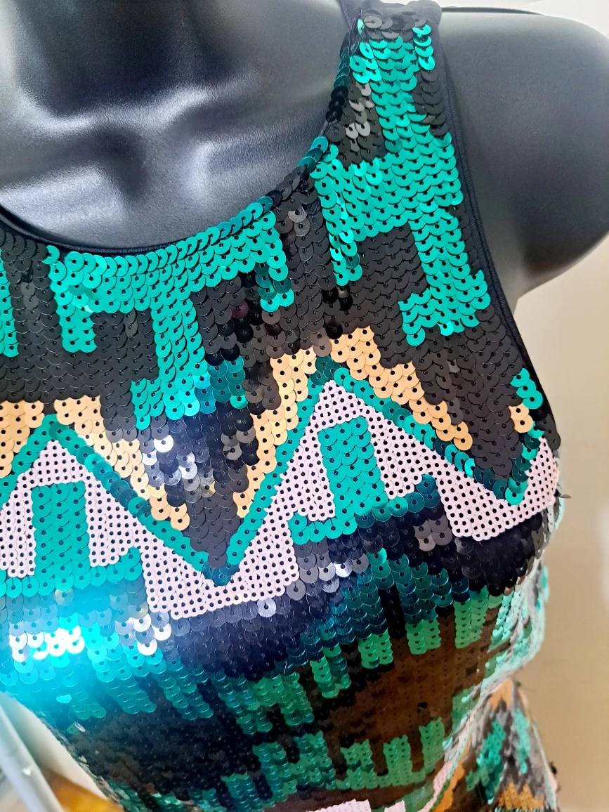 Ladies Sequin Geometric Skirt Set - New image indicator(2)