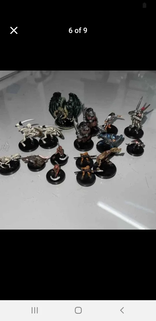 Dungeons & Dragons Basic Game with 16 Painted Miniatures image indicator(6)
