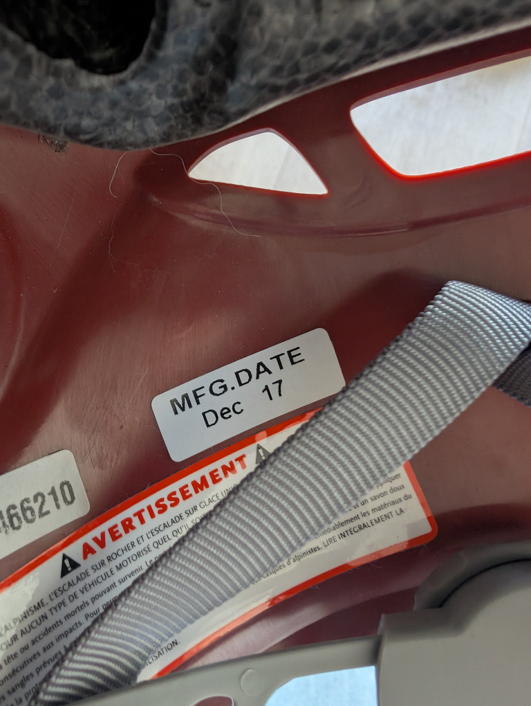 Pair of Black Diamond Half Dome Climbing Helmets - photo 3