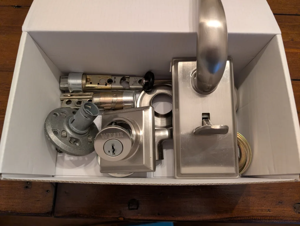 Weiser Satin Nickel Front Door Handle Kit image indicator(2)