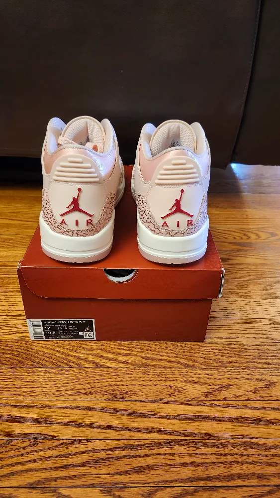 Jordan 3 Valentines Treat Yourself  - Size 12W image indicator(4)