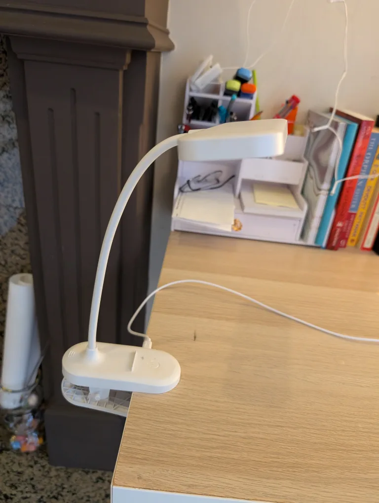 White USB Desk Lamp with Clip image indicator(3)